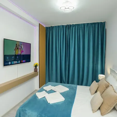 Appartamento Moonlight Emerald - Big Balcony & Covered Private Parking - By Realtrust Timisoara